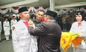 45 Paskibraka Tanjab Barat Dikukuhkan, Bupati Anwar Sadat Titip Pesan Tegas