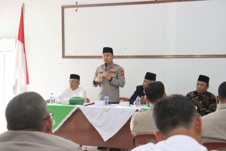 Rangkul Ulama, Kapolres Langkat Perkuat Sinergi dengan MUI Demi Wujudkan Kamtibmas yang Sejuk dan Kondusif