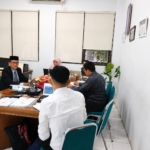 Dr. Junaidi Jadi Penguji Bahas Sedimentasi Bendungan Paya Seunara, Direktur Perumda Tirta Aneuk Laot Sabang Jalanin Seminar Kemajuan Tesis Di USK | News Publik.perss