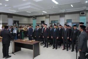Lantik Pejabat Eselon II, Wali Kota Sabang Tekankan Pentingnya Disiplin | News Publik.perss