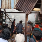 Kebakaran Landa Bengkel Makmur Jaya (MJ) di Jalan Simpang Garuda, Petugas Gabungan Bergerak Cepat Cegah Api Meluas | News Publik.perss