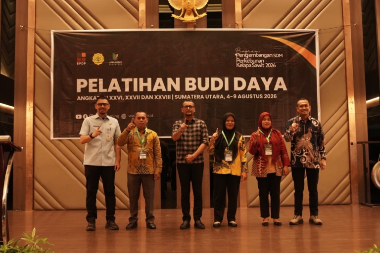 Bupati Fery Buka Pelatihan Budidaya Kelapa Sawit, Dorong Pekebun Modern