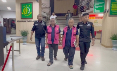 Tahap II Tuntas! Kejati Jambi Serahkan 2 Tersangka Korupsi Tanah Ujung Jabung