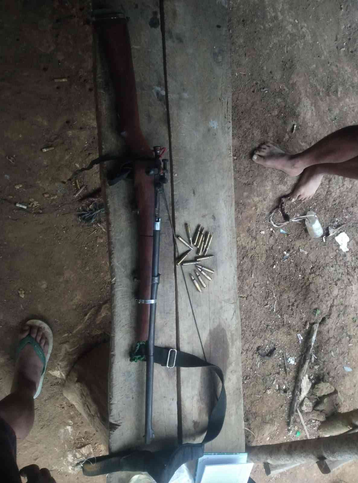 Senpi Rakitan dan 14 Peluru Diserahkan Warga Secara Sukarela ke Polres Kaur Senpi Rakitan dan 14 Peluru Diserahkan Warga Secara Sukarela ke Polres Kaur