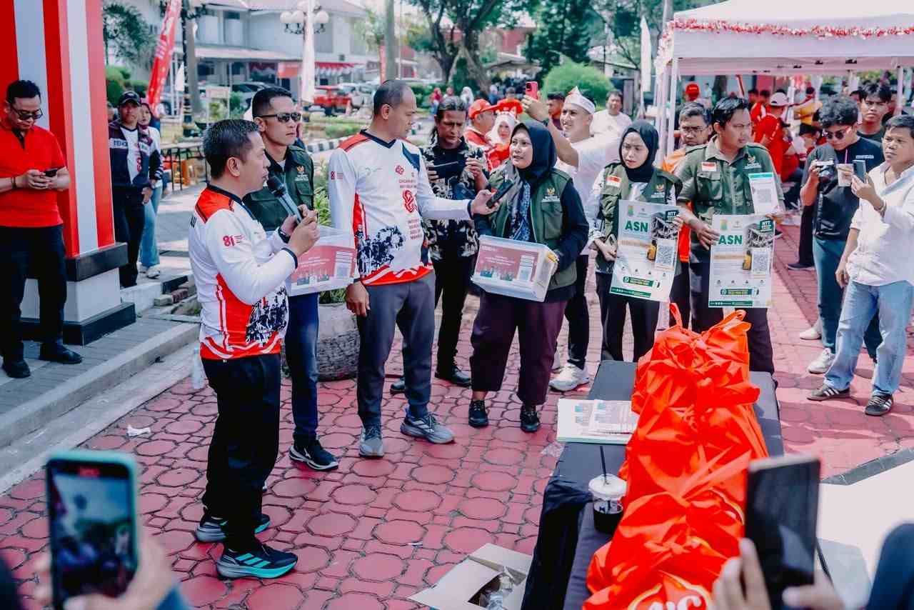 Solidaritas Di Tengah Riuh Semangat 17-an HUT RI, Bupati dan ASN Karawang Galang Dana untuk Korban Bencana NTT