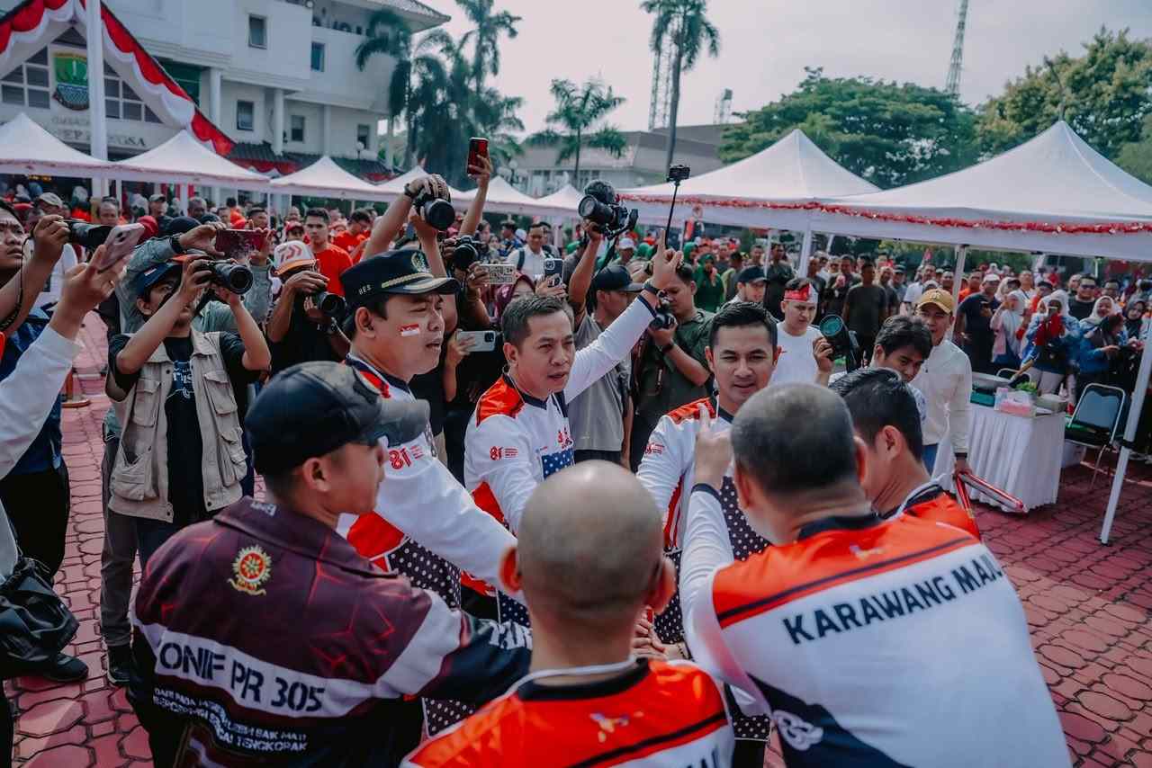 Solidaritas Di Tengah Riuh Semangat 17-an HUT RI, Bupati dan ASN Karawang Galang Dana untuk Korban Bencana NTT