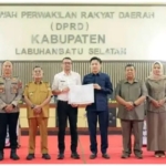 KUA-PPAS APBD 2027 Labusel Disepakati, Bupati dan Wabup Hadir di Paripurna