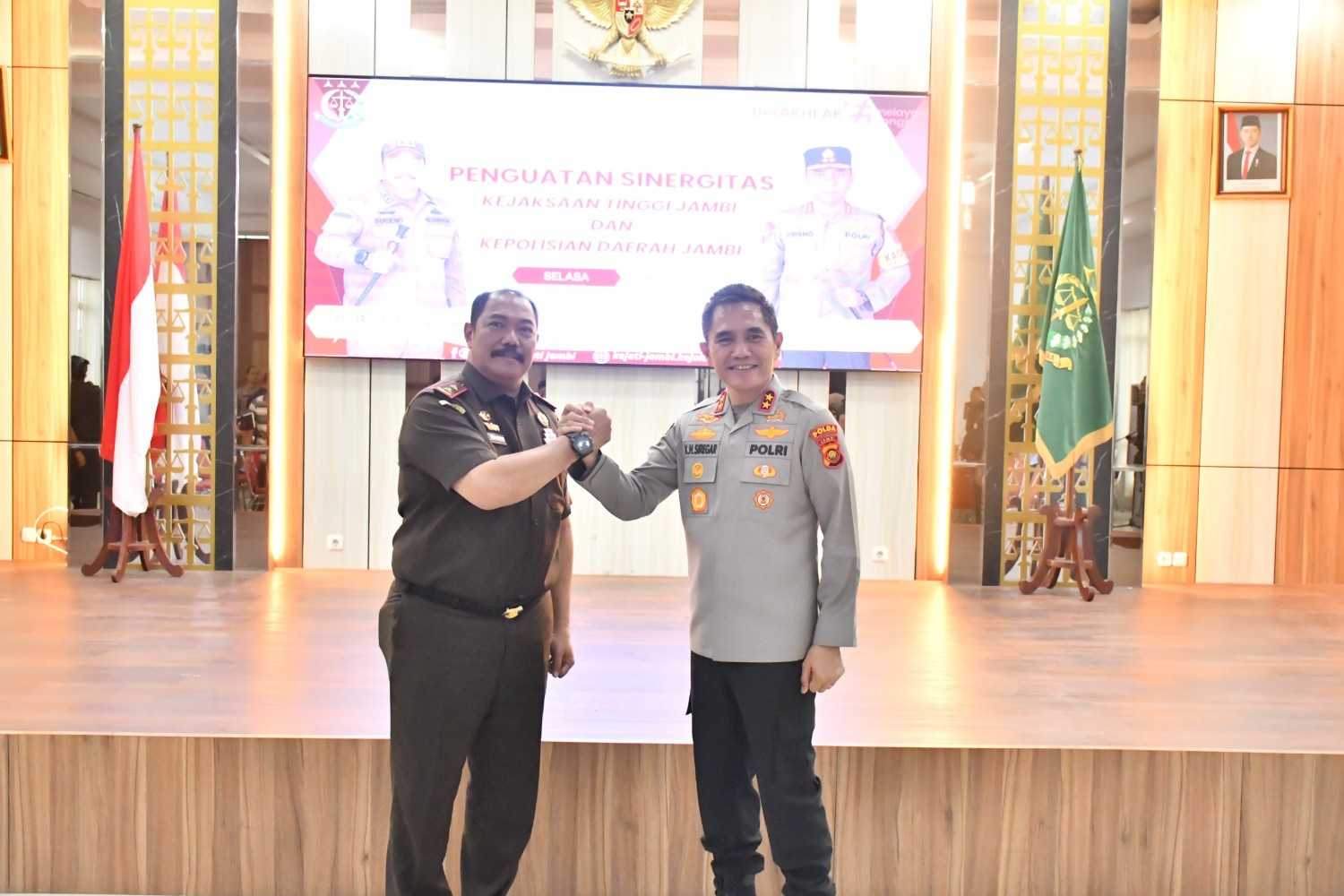 Hadapi Babak Baru Hukum Pidana, Polda-Kejati Jambi Kompak Perkuat Sinergi Hadapi Babak Baru Hukum Pidana, Polda-Kejati Jambi Kompak Perkuat Sinergi