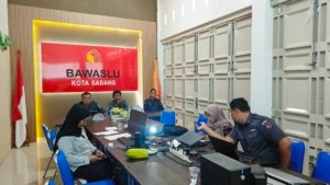 Bawaslu Sabang Perkuat Edukasi Kepemiluan Melalui Video Pembelajaran, Dua Komisioner Tampil Sebagai Presenter | News Publik.perss