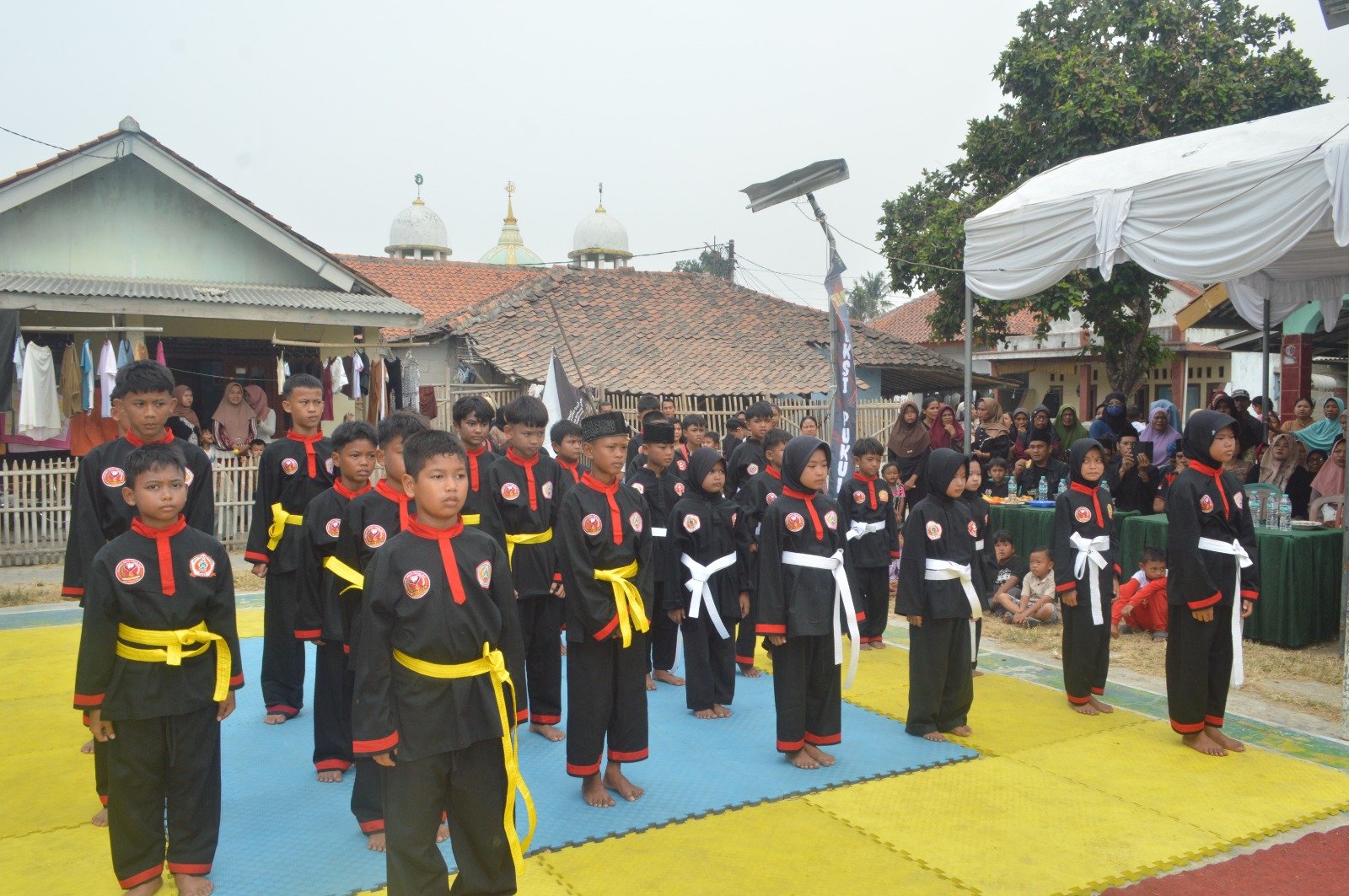 Milad ke-28 Beksi Pukul Abah H. Pikan, Puluhan Peserta Naik Sabuk di Kedung Dalem Beksi Pukul Abah H Pikan