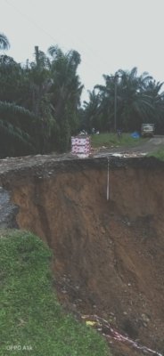 Jalan Alternatif Pamah Tambunan — Ujung Bandar Putus Total, Warga Mendesak Perbaikan Segera Jalan Alternatif Pamah Tambunan — Ujung Bandar Putus Total, Warga Mendesak Perbaikan Segera