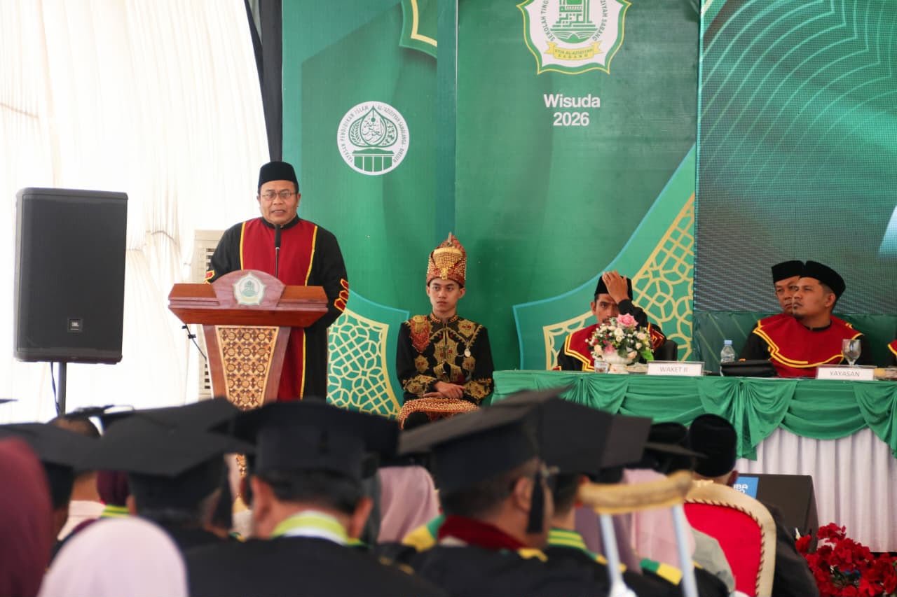 Wali Kota Sabang Hadiri Wisuda Sarjana Angkatan III STIS Al-Aziziyah Sabang | News Publik.perss