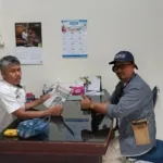 Silaturahmi ke DPMPTSPTK Sabang, News Publik Perkenalkan Media Cetak dan Online kepada Kamaruddin | News Publik.perss