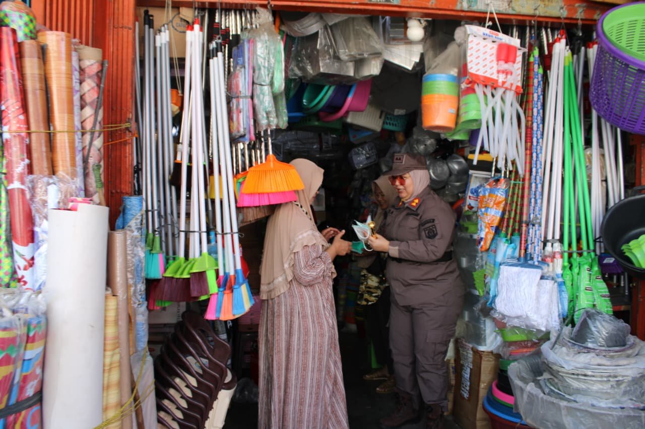 Kejari Pagaralam Tak Sekadar Upacara, Aksi Sosial Warnai HUT Kejaksaan ke-81 Kejari Pagaralam Tak Sekadar Upacara, Aksi Sosial Warnai HUT Kejaksaan ke-81