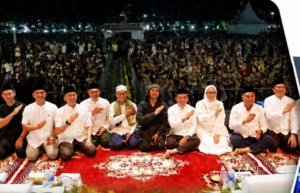 HUT Karawang ke-393, Ribuan Warga Padati Karangpawitan Ikuti Karawang Mengaji