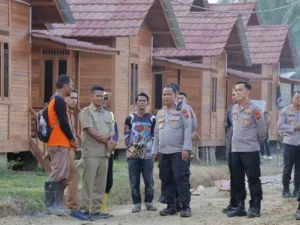 Kapolda Aceh Tinjau Progres Pembangunan Huntap Polri Presisi di Aceh Tamiang
