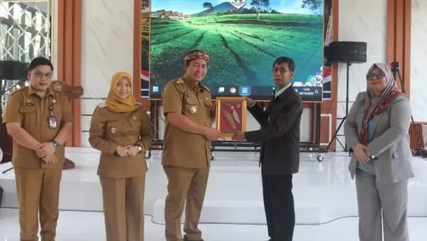 Bukan Sekadar Seremonial, Pemkot Pagar Alam Gandeng Kejari Perkuat Benteng AntikKN Bukan Sekadar Seremonial, Pemkot Pagar Alam Gandeng Kejari Perkuat Benteng AntikKN