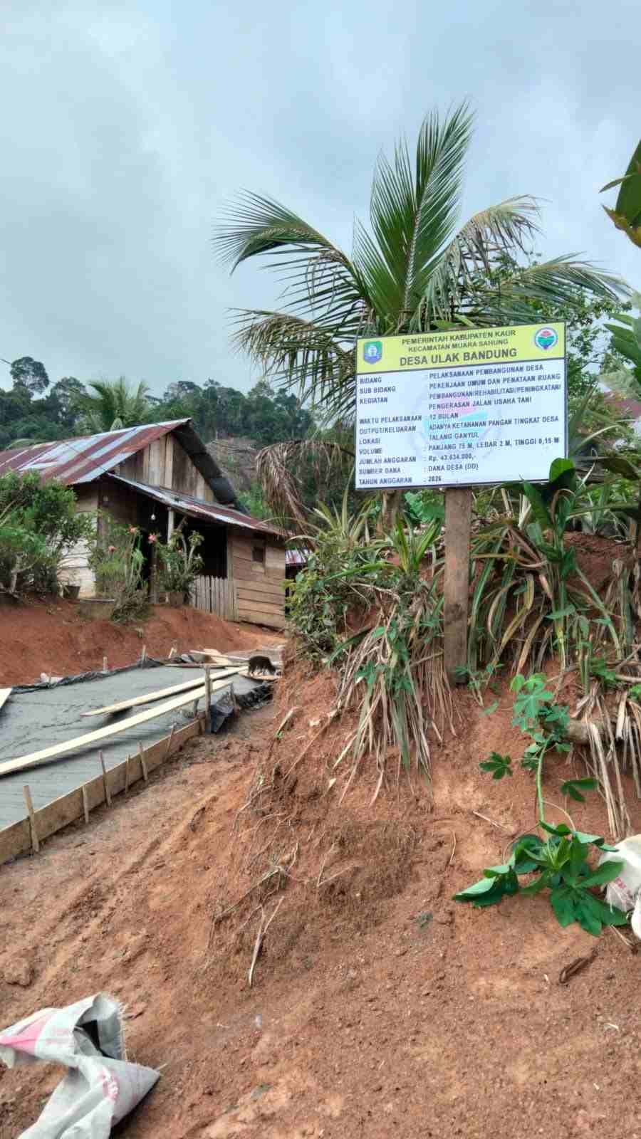 Pemerintah Desa Ulak Bandung Dongkrak Pembangunan dengan Peningkatan Rehab Rabat Beton Tahun 2026